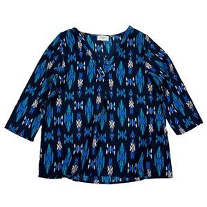 Everly Blue Semi-Sheer Chiffon 3/4 Sleeve Blouse V-Neck 100% Polyester Size M